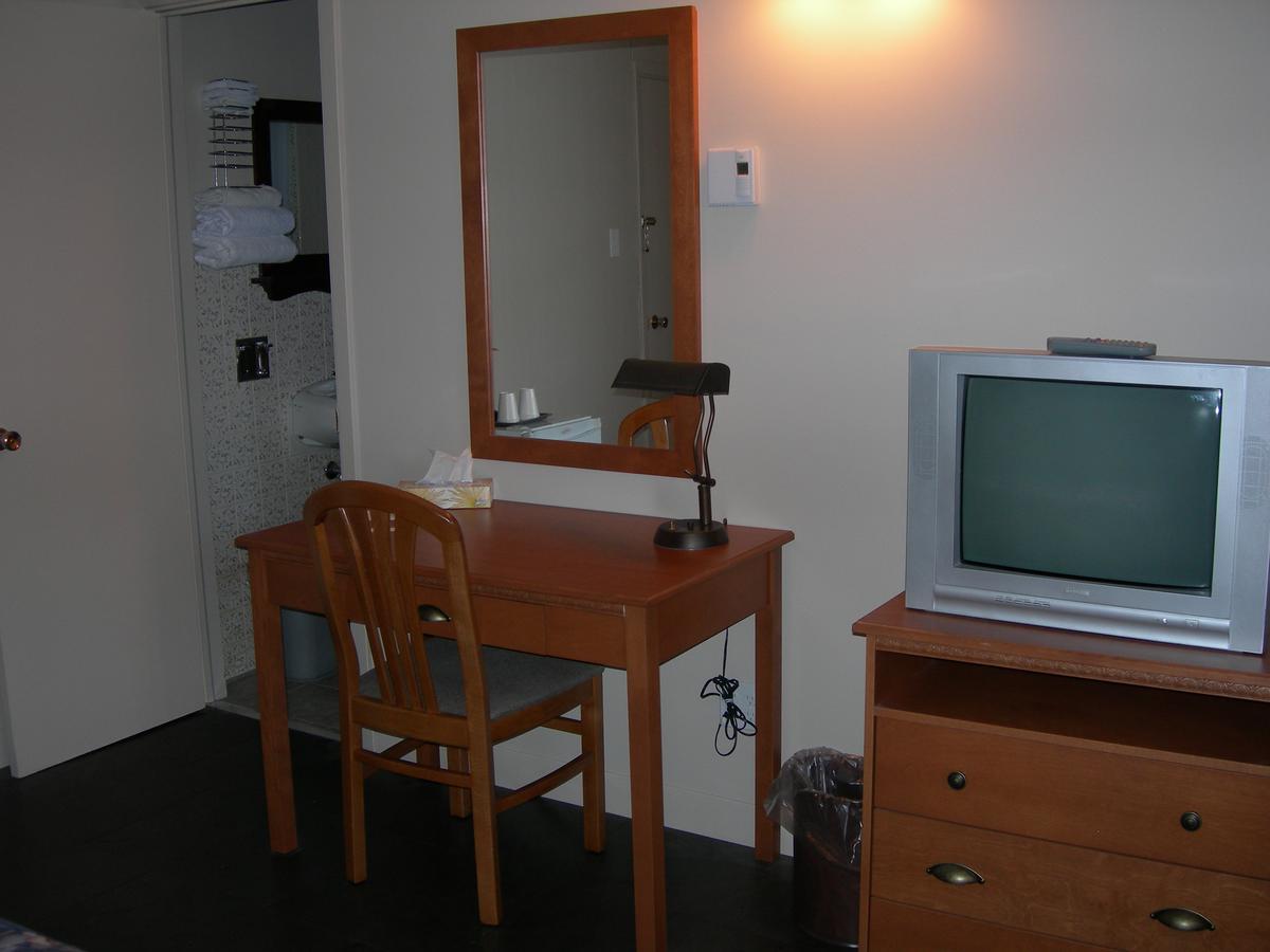 Hotel Motel Arnold Woburn エクステリア 写真